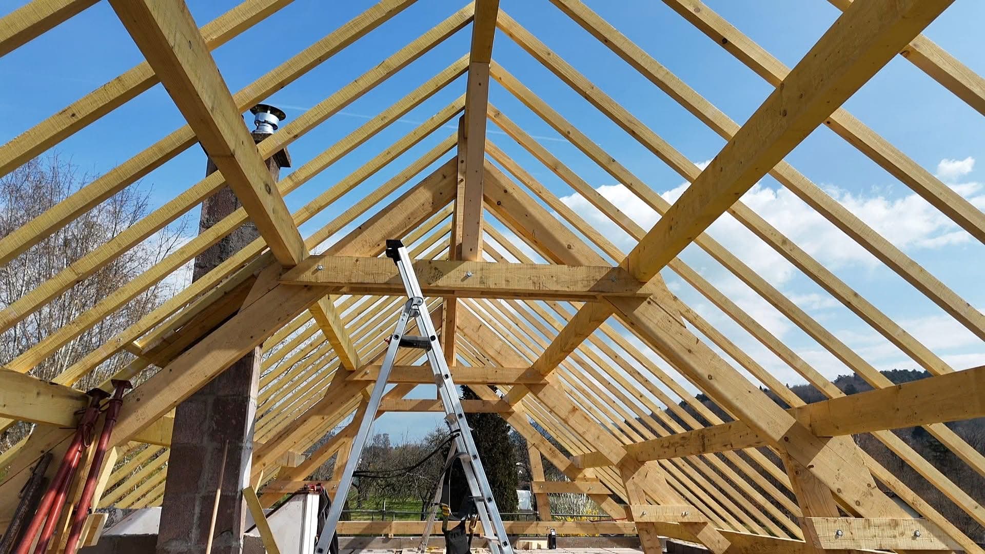 Pose de charpente — vue intérieure